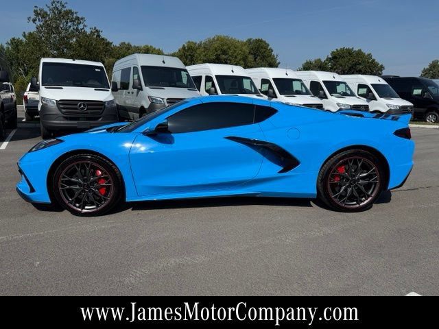 Used 2024 Chevrolet Corvette Stingray Premium Cpe w/ Z51 Performance Package RWD image 9