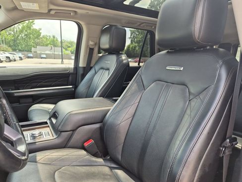 Used 2019 Ford Expedition Max Platinum AWD/4WD image 20