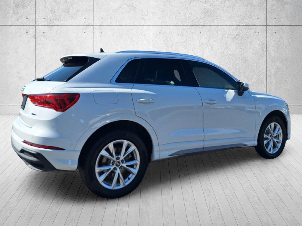 Used 2025 Audi Q3 2.0T Premium AWD/4WD image 5