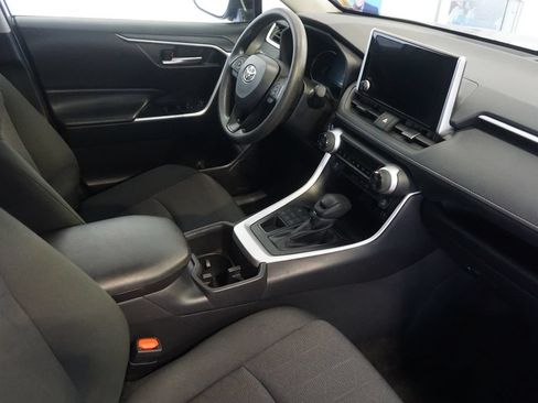 Certified 2025 Toyota RAV4 XLE AWD/4WD image 25