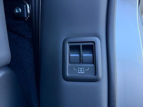 Certified 2023 Land Rover Range Rover Long Wheelbase SE image 33