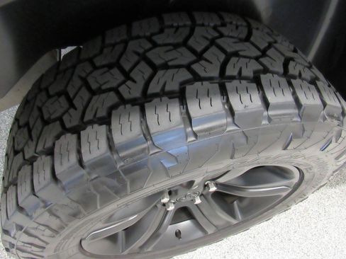 Used 2022 RAM 1500 Warlock w/ Electronics Group AWD/4WD image 27