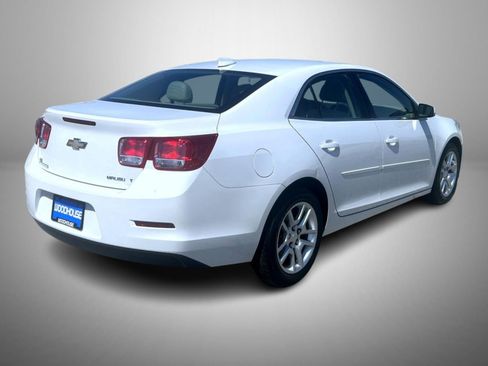 Used 2015 Chevrolet Malibu LT FWD image 5