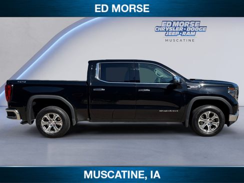Used 2025 GMC Sierra 1500 SLT AWD/4WD image 6