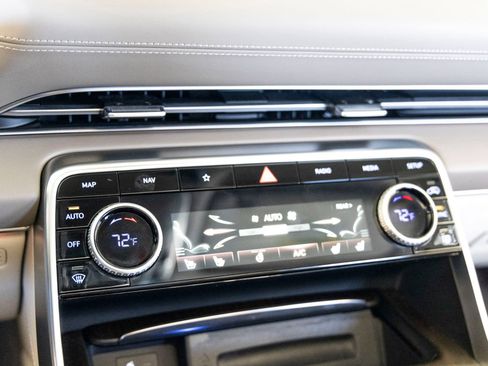 Used 2023 Genesis GV80 3.5T w/ Advanced Package AWD/4WD image 20