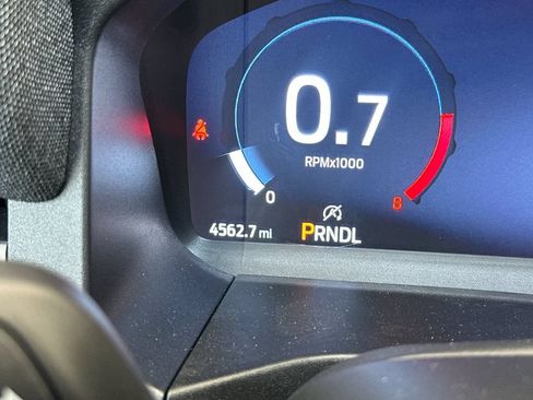 Used 2026 Ford Explorer Active RWD image 30