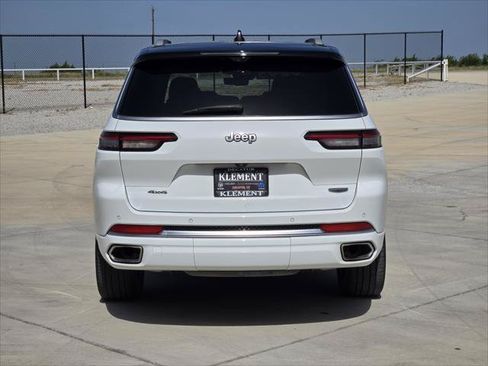 Certified 2023 Jeep Grand Cherokee L Summit w/ Advanced Protech Group IV AWD/4WD image 7
