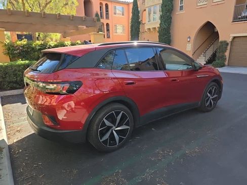 Used 2023 Volkswagen ID.4 Pro S image 4