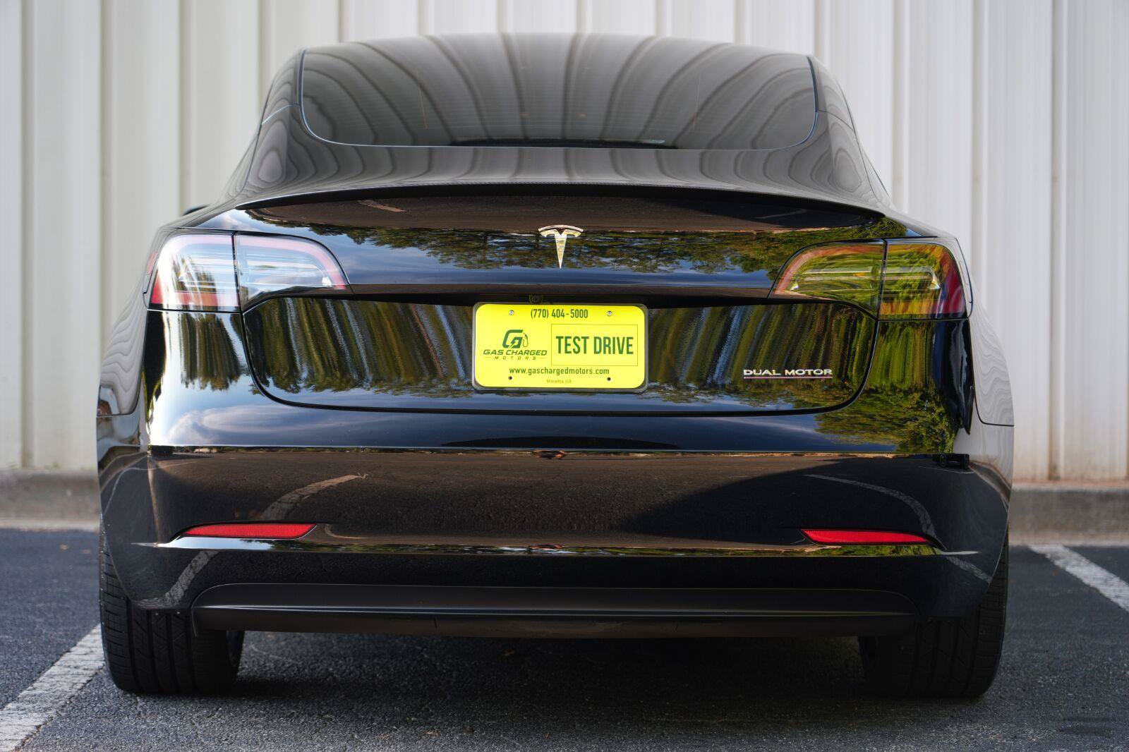 Used 2023 Tesla Model 3 Performance AWD/4WD image 11