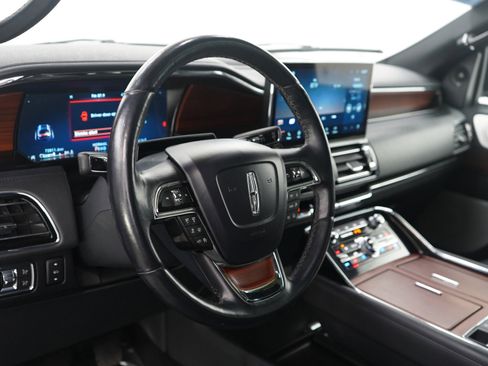 Used 2022 Lincoln Navigator L Reserve w/ Equipment Group 201A image 24