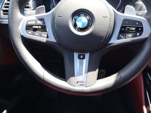 Used 2025 BMW X4 xDrive30i w/ Premium Package AWD/4WD image 12