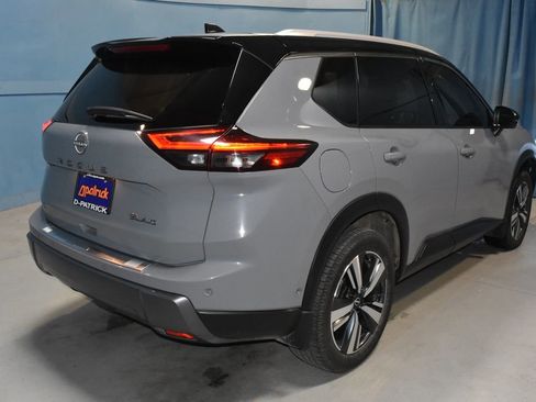 Certified 2024 Nissan Rogue SL w/ SL Premium Package image 25