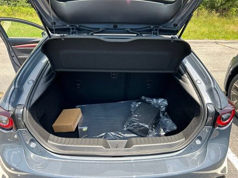 New 2026 MAZDA MAZDA3 Hatchback w/Premium Plus Pkg AWD/4WD image 21