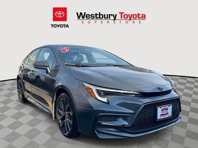 Used 2024 Toyota Corolla SE w/ SE Premium Package FWD image 1