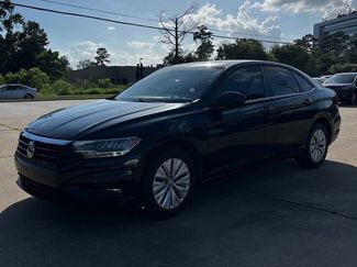 Used 2019 Volkswagen Jetta FWD video 1