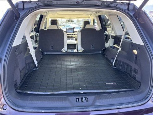 Used 2023 Lincoln Aviator Black Label w/ Jet Package image 20