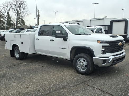New 2026 Chevrolet Silverado 3500 W/T w/ WT Convenience Package image 3