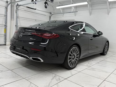 Used 2025 Mercedes-Benz CLE 450 4MATIC Coupe image 11