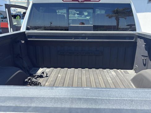 Used 2021 GMC Sierra 1500 Denali w/ Denali Ultimate Package image 9