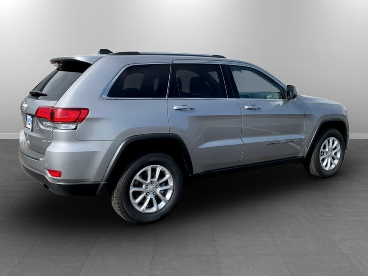 Used 2021 Jeep Grand Cherokee Laredo AWD/4WD image 7