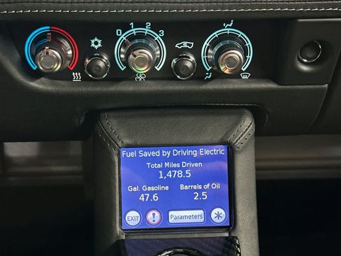 Used 2010 Tesla Roadster Sport RWD image 17