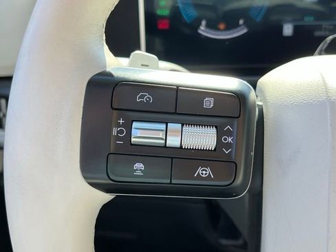 Used 2025 Hyundai Santa Fe SEL image 20