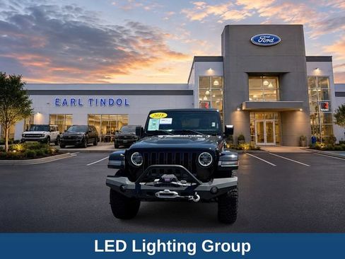 Used 2018 Jeep Wrangler Unlimited Rubicon AWD/4WD image 3