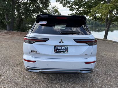 New 2026 Mitsubishi Outlander SEL