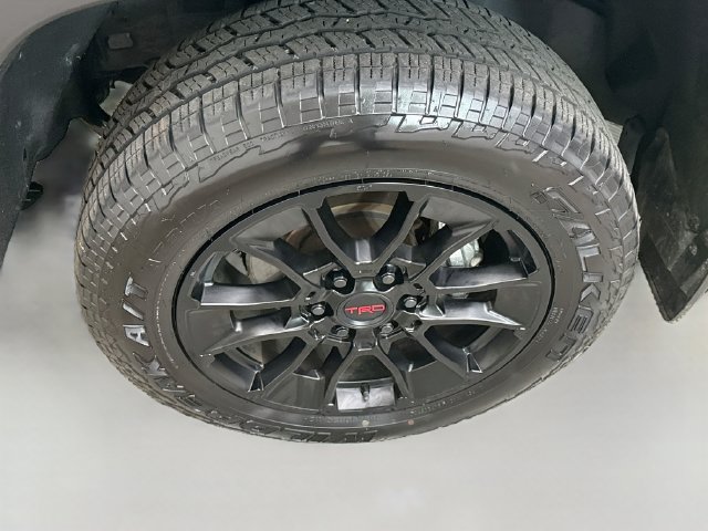 Used 2025 Toyota Tundra Limited w/ TRD Off-Road Package AWD/4WD image 32