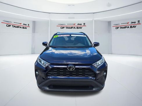Used 2021 Toyota RAV4 XLE Premium FWD image 8