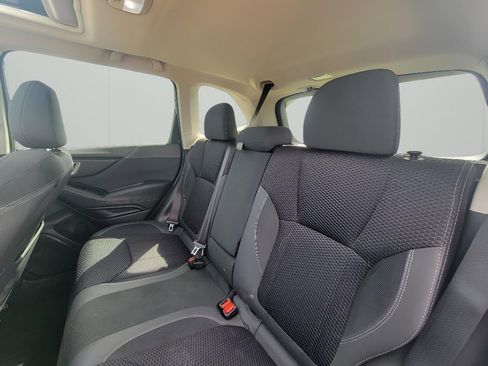 Used 2022 Subaru Forester Premium image 25