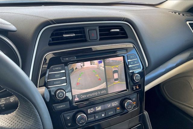 Used 2021 Nissan Maxima Platinum w/ Sport Mat Group FWD image 11