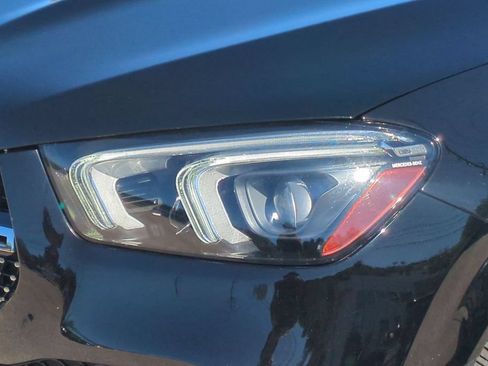 Used 2023 Mercedes-Benz GLE 450 4MATIC w/ AMG Line Exterior image 23