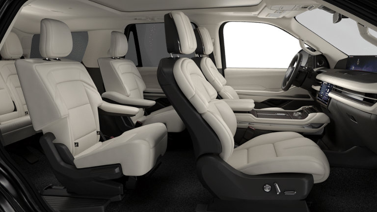 New 2027 Lincoln Navigator Reserve w/ Jet Appearance Package AWD/4WD image 33