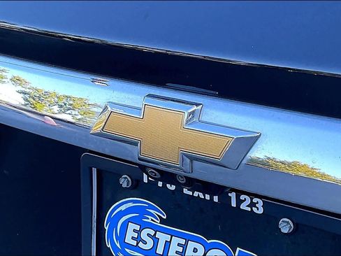 Certified 2021 Chevrolet Traverse Premier w/ LPO, Floor Liner Package image 8