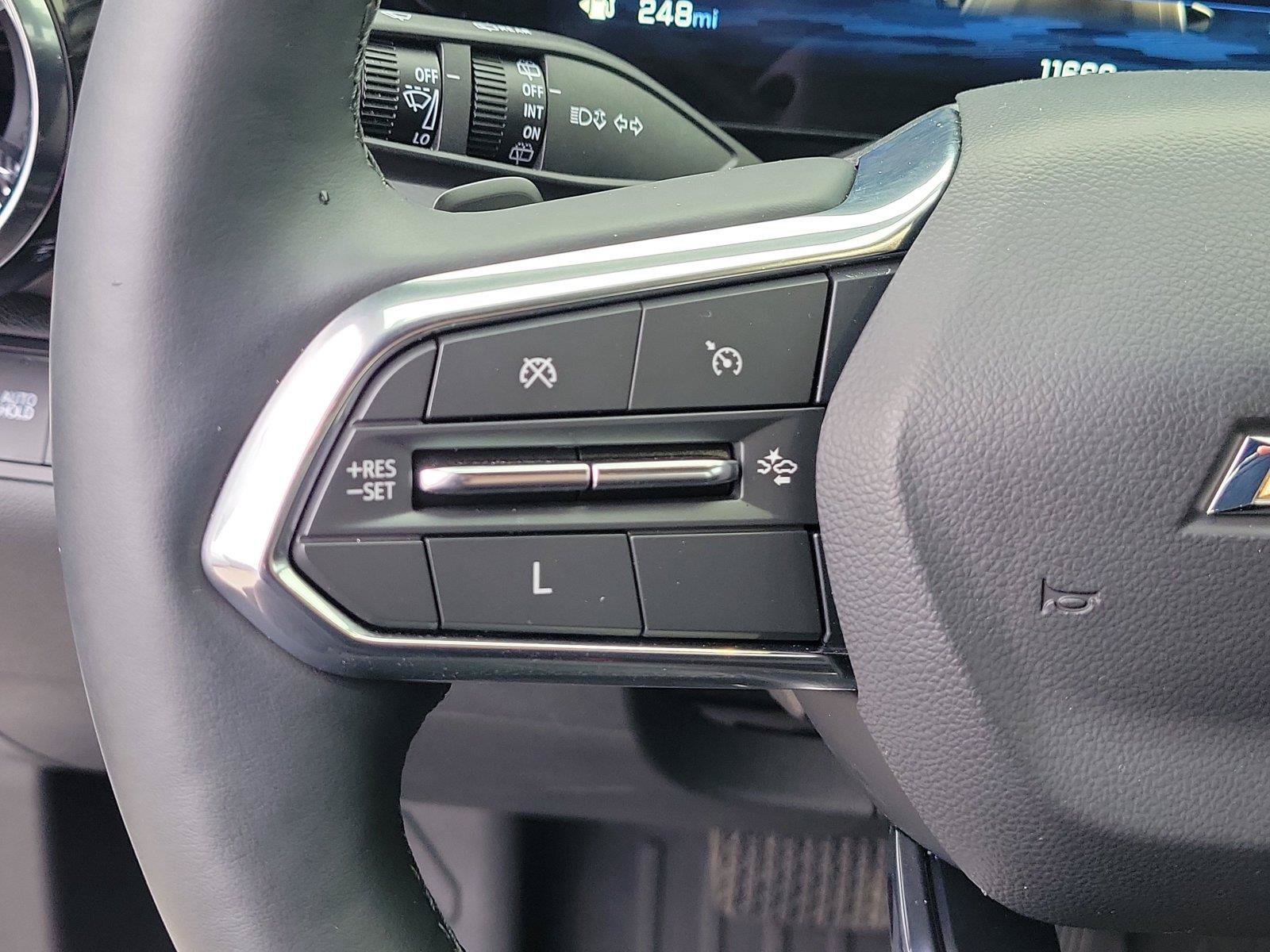 Used 2025 Chevrolet Equinox LT FWD image 22