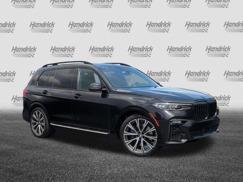 Used 2021 BMW X7 xDrive40i w/ M Sport Package AWD/4WD image 2