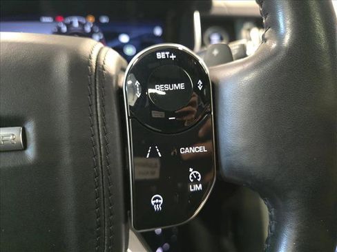 Used 2020 Land Rover Range Rover HSE AWD/4WD image 19