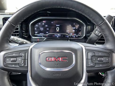Used 2025 GMC Sierra 1500 SLT AWD/4WD image 14