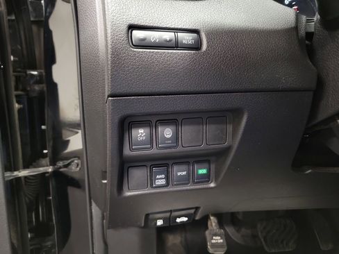 Used 2021 Nissan Rogue Sport S image 20