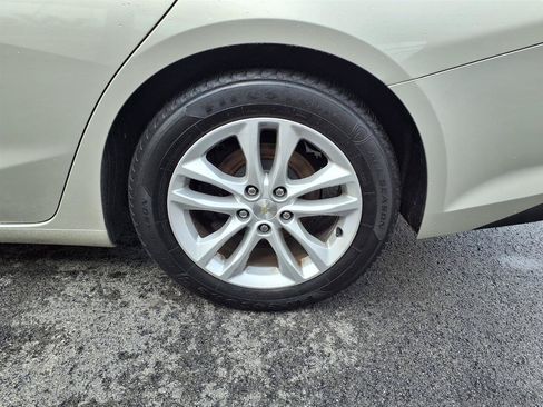 Used 2016 Chevrolet Malibu LT FWD image 6