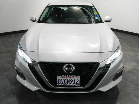 Used 2021 Nissan Altima 2.5 SV FWD image 6
