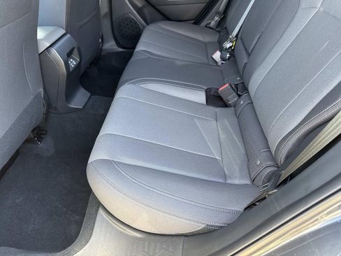 Used 2025 Subaru Crosstrek 2.0i Premium image 14