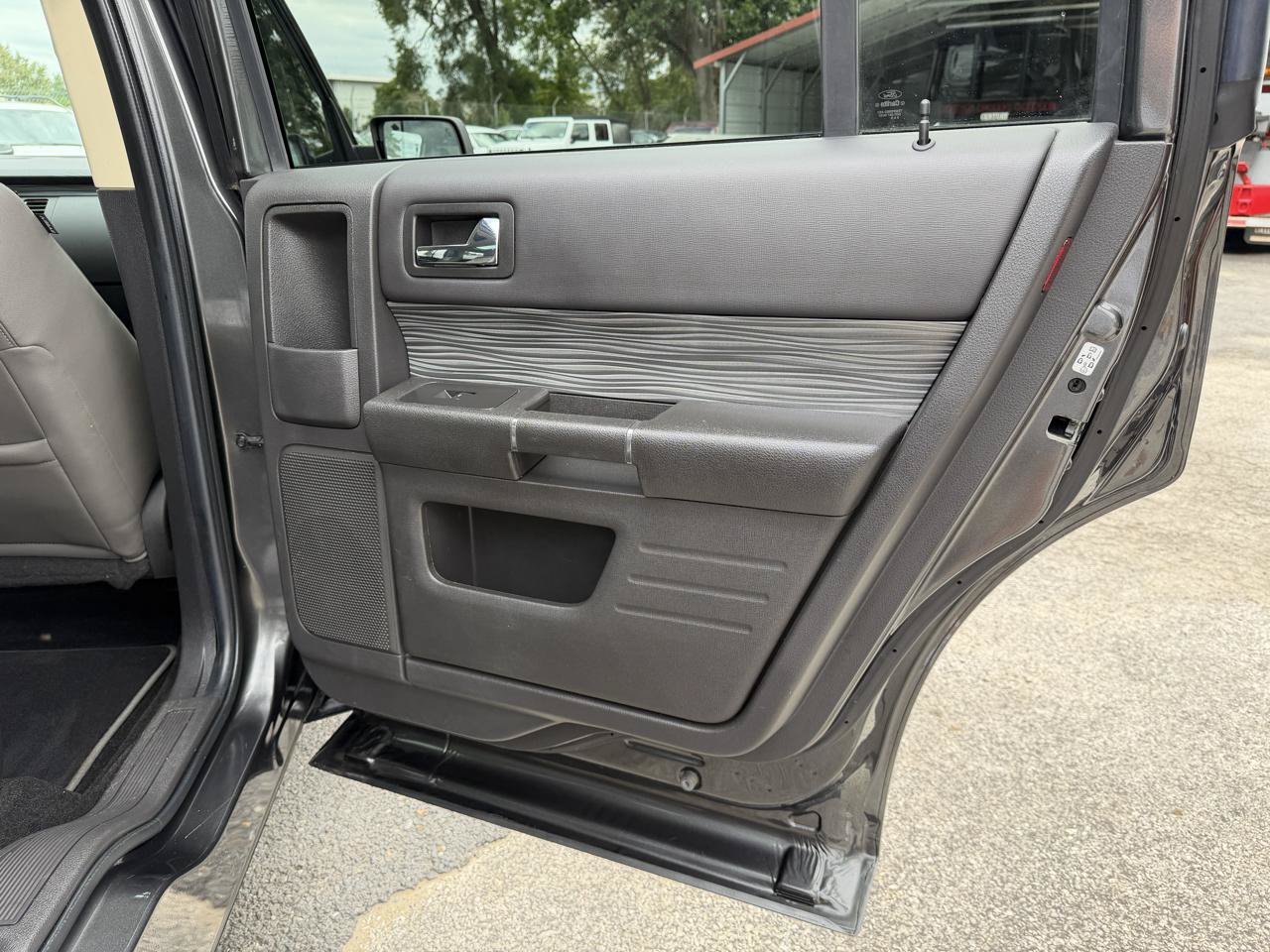 Used 2019 Ford Flex SEL w/ Equipment Group 202A FWD image 18
