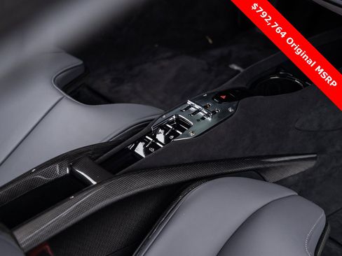 Used 2025 Ferrari SF90 Spider image 44