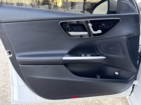 Used 2023 Mercedes-Benz C 300 4MATIC Sedan image 20