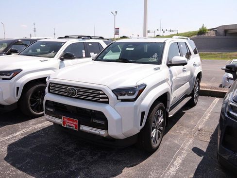 New 2026 Toyota 4Runner Limited AWD/4WD image 4