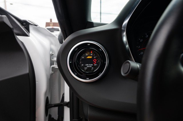 Used 2022 Chevrolet Camaro LT RWD image 23
