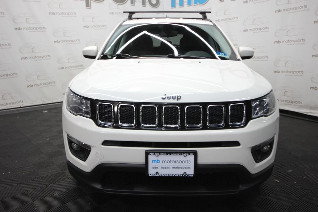Used 2020 Jeep Compass Latitude AWD/4WD image 11