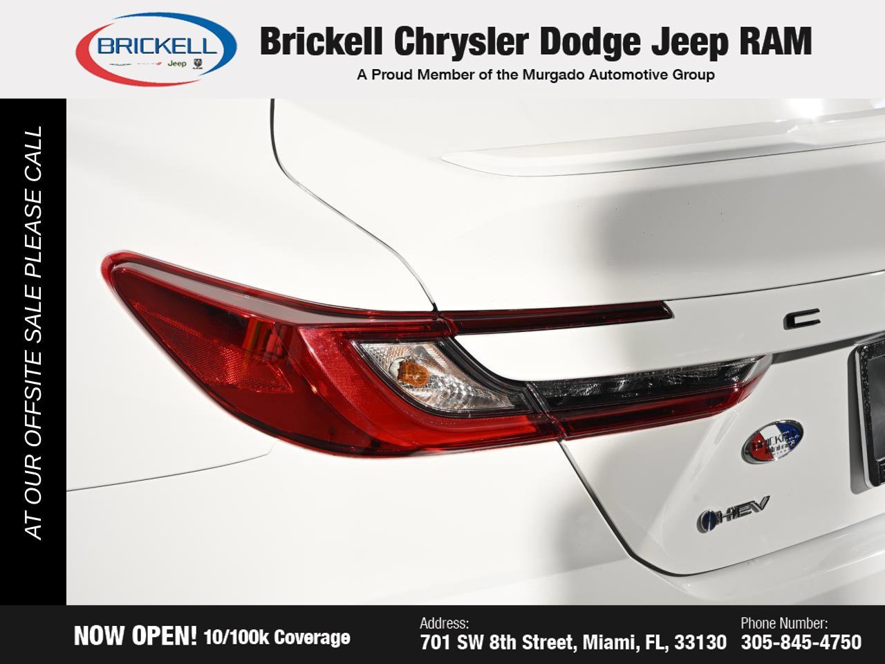 Used 2025 Toyota Camry SE w/ Multimedia Upgrade Package FWD image 9
